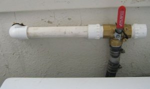 Close-up of the 3-way Diverter Valve above the washer