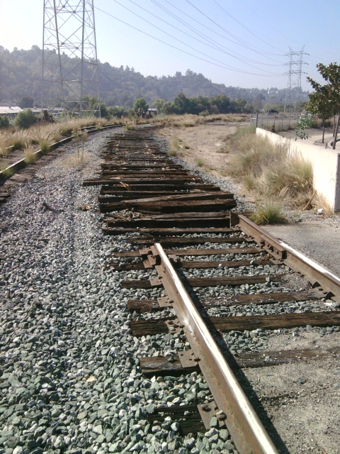 Rails being dismantled at Taylor Yard